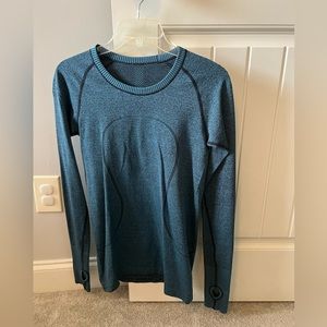 Lululemon LS swiftly